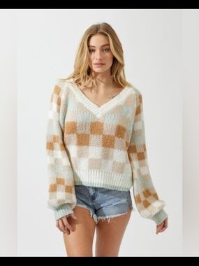 Altar’d State Checkered V-Neck Sweater NWT M | Cozy Oversized Fit